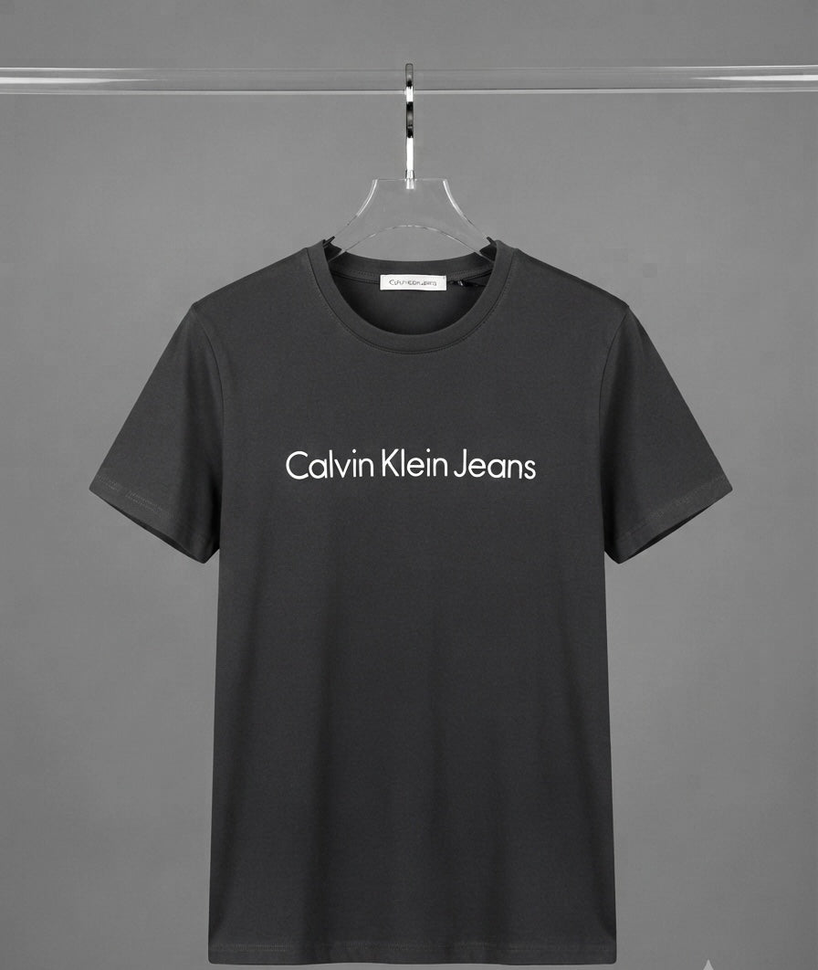 A - CALVIN KLIEN - TEE