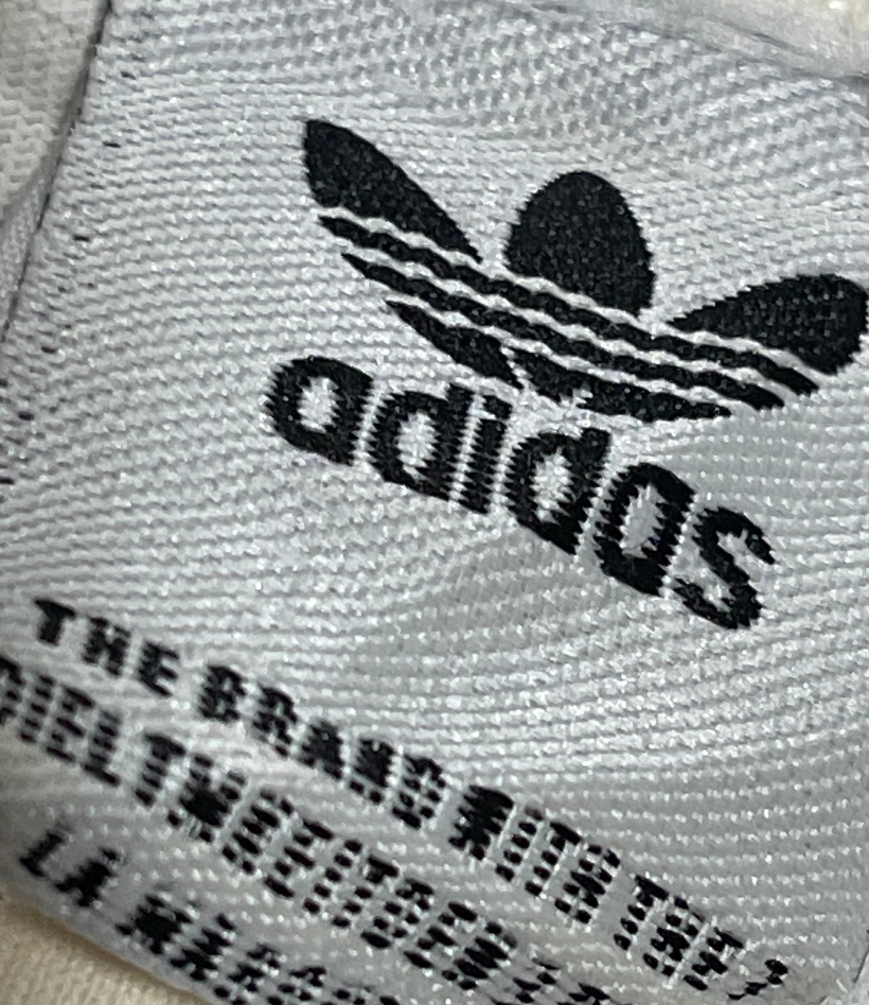 ADIDAS - TEE