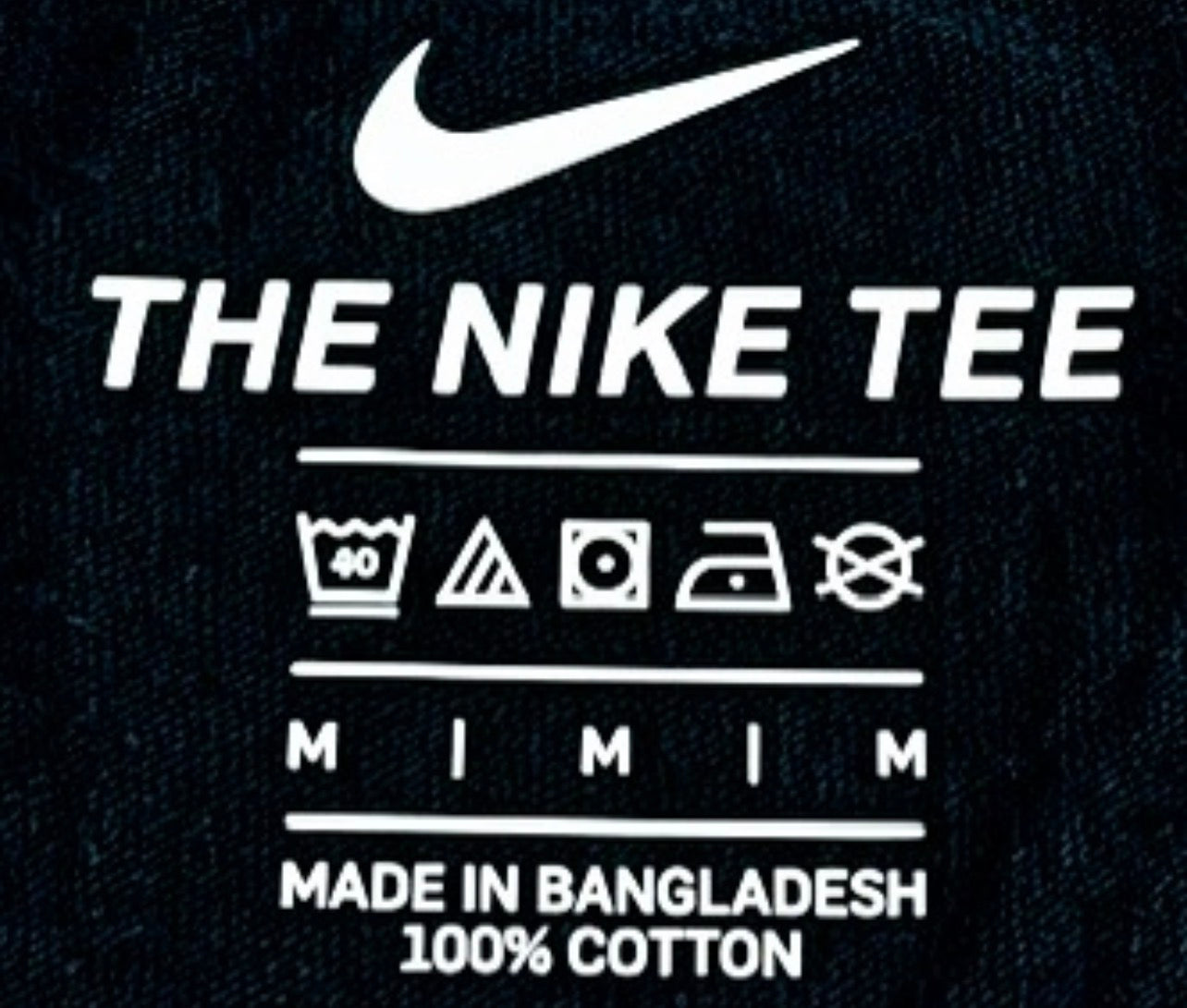 NIKE - TEE