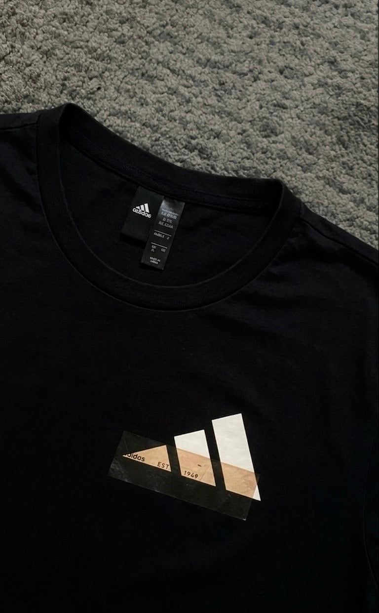 ADIDAS TEE