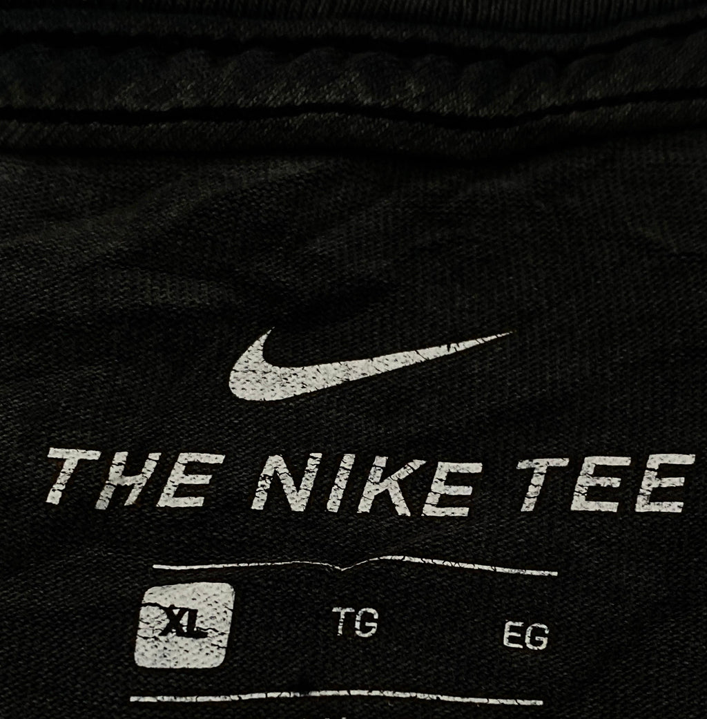 NIKE TEE