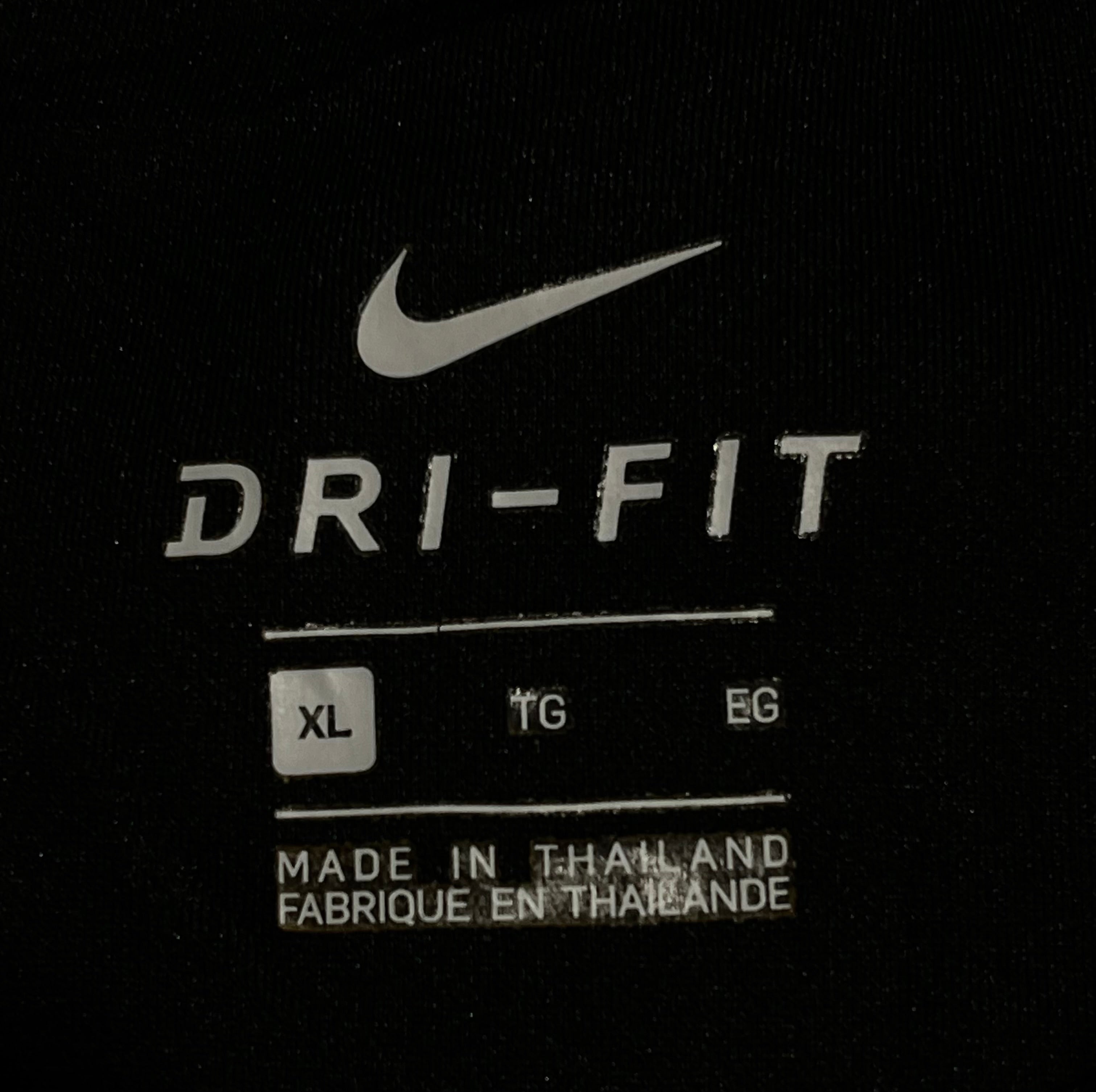 NIKE - DRYFIT