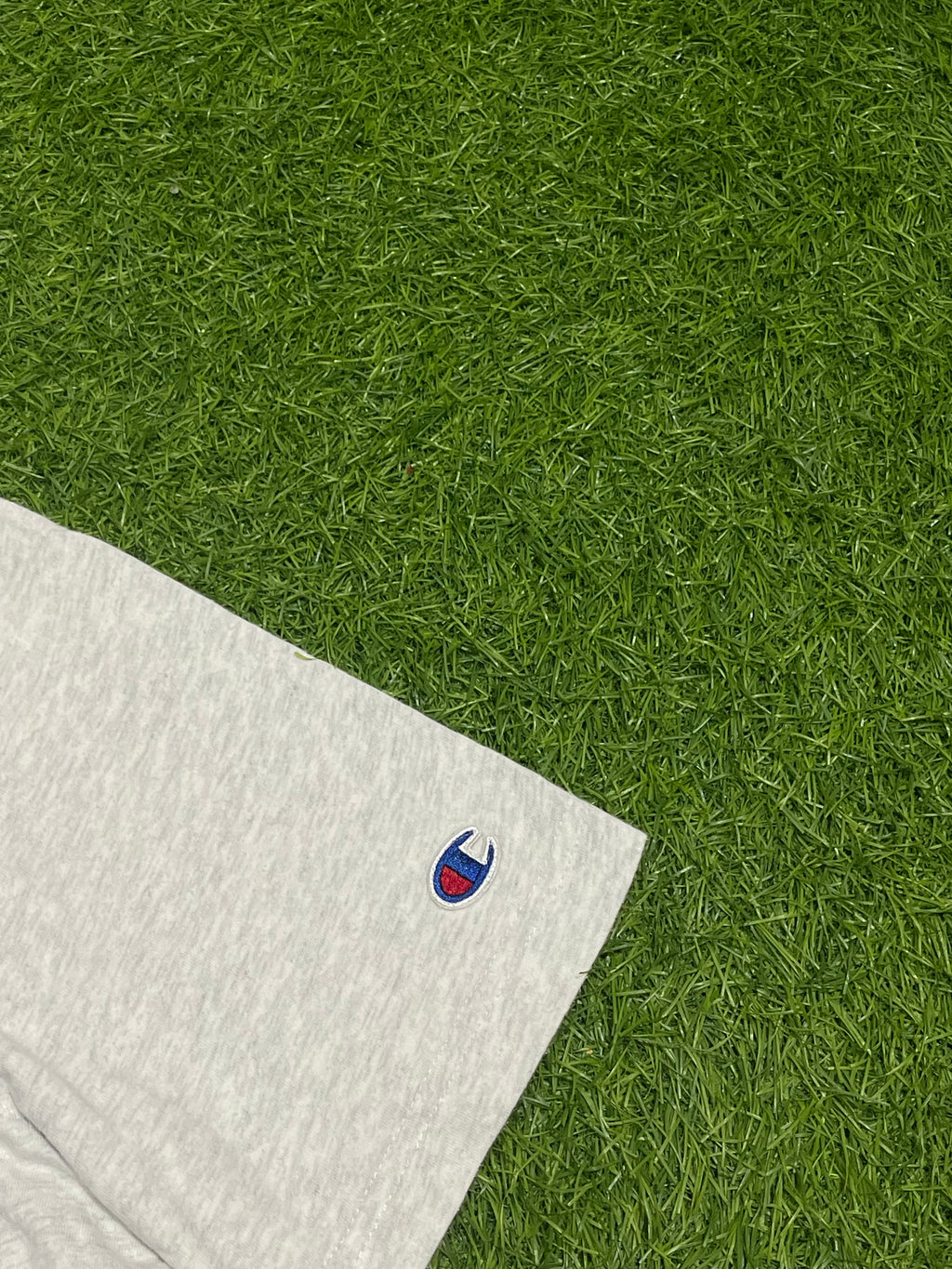CHAMPION TEE