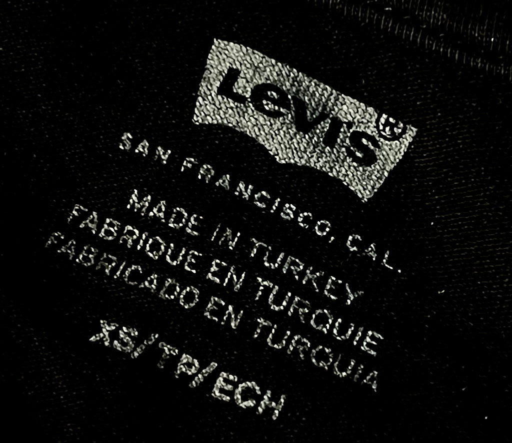LEVI’S