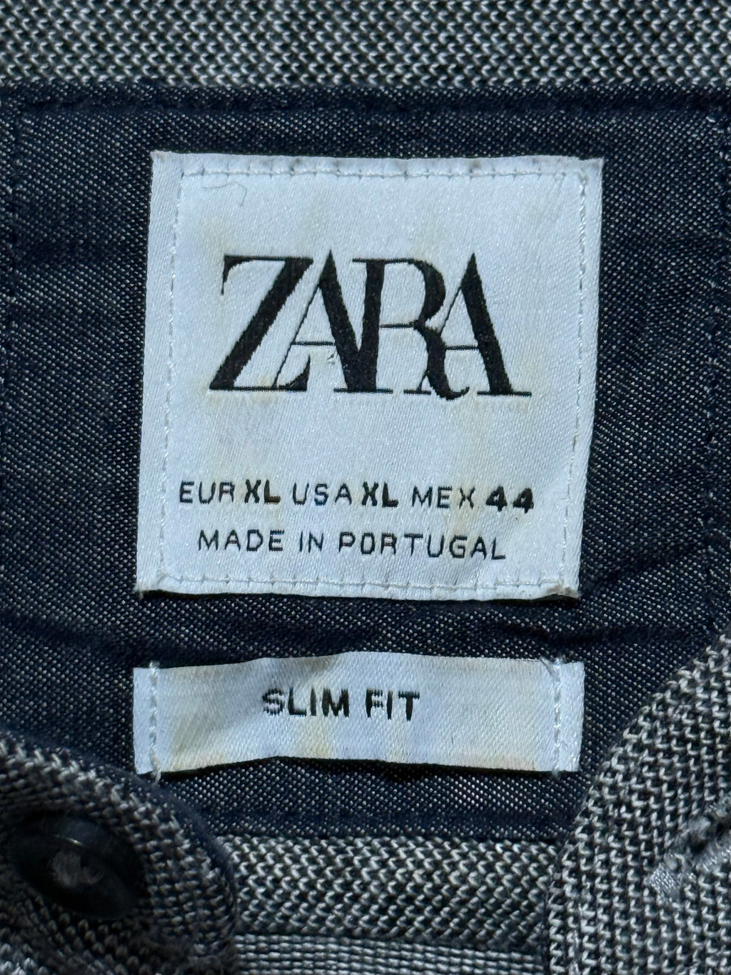 Zara stretchable denim buttondown