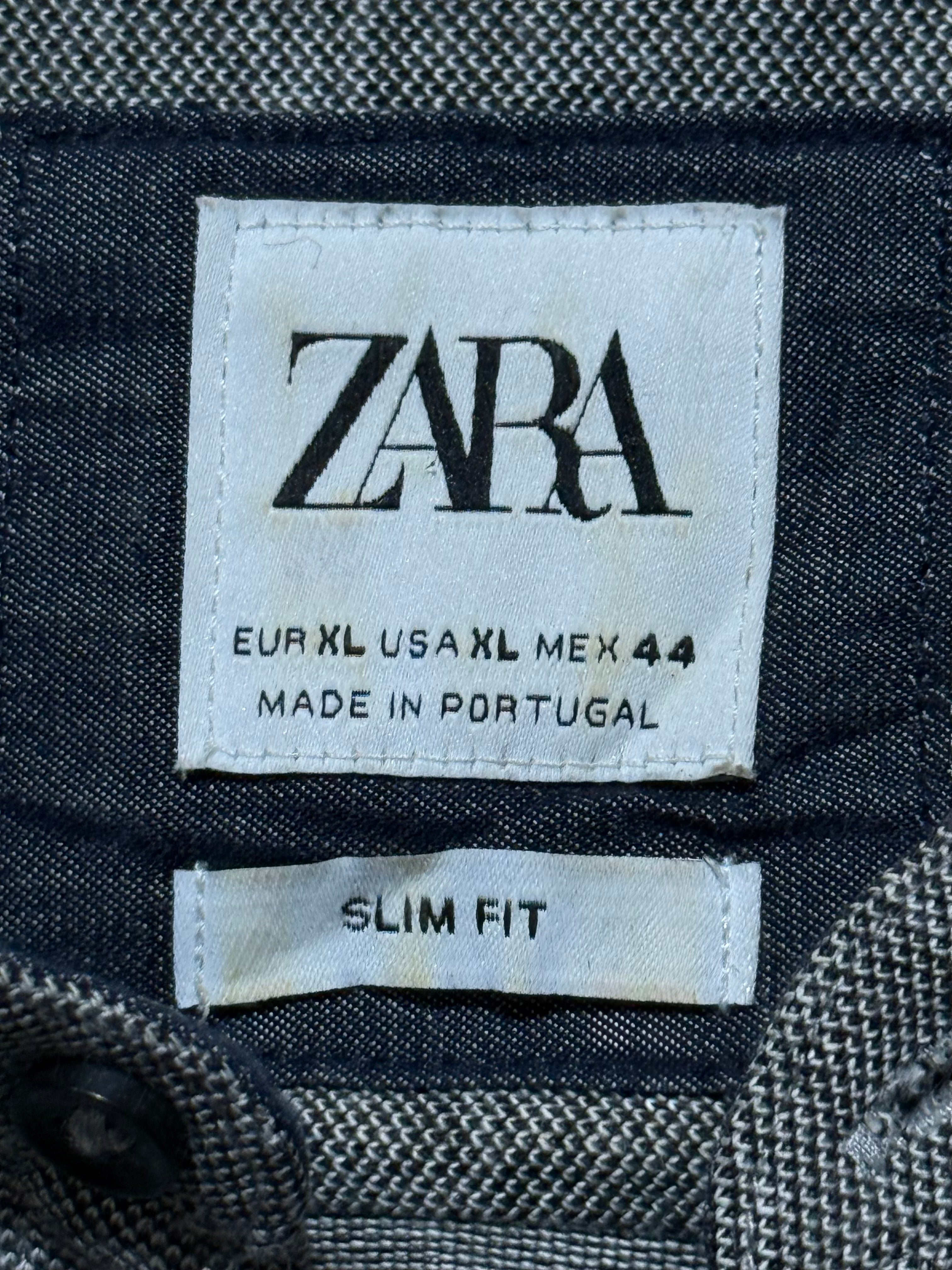 Zara stretchable denim buttondown