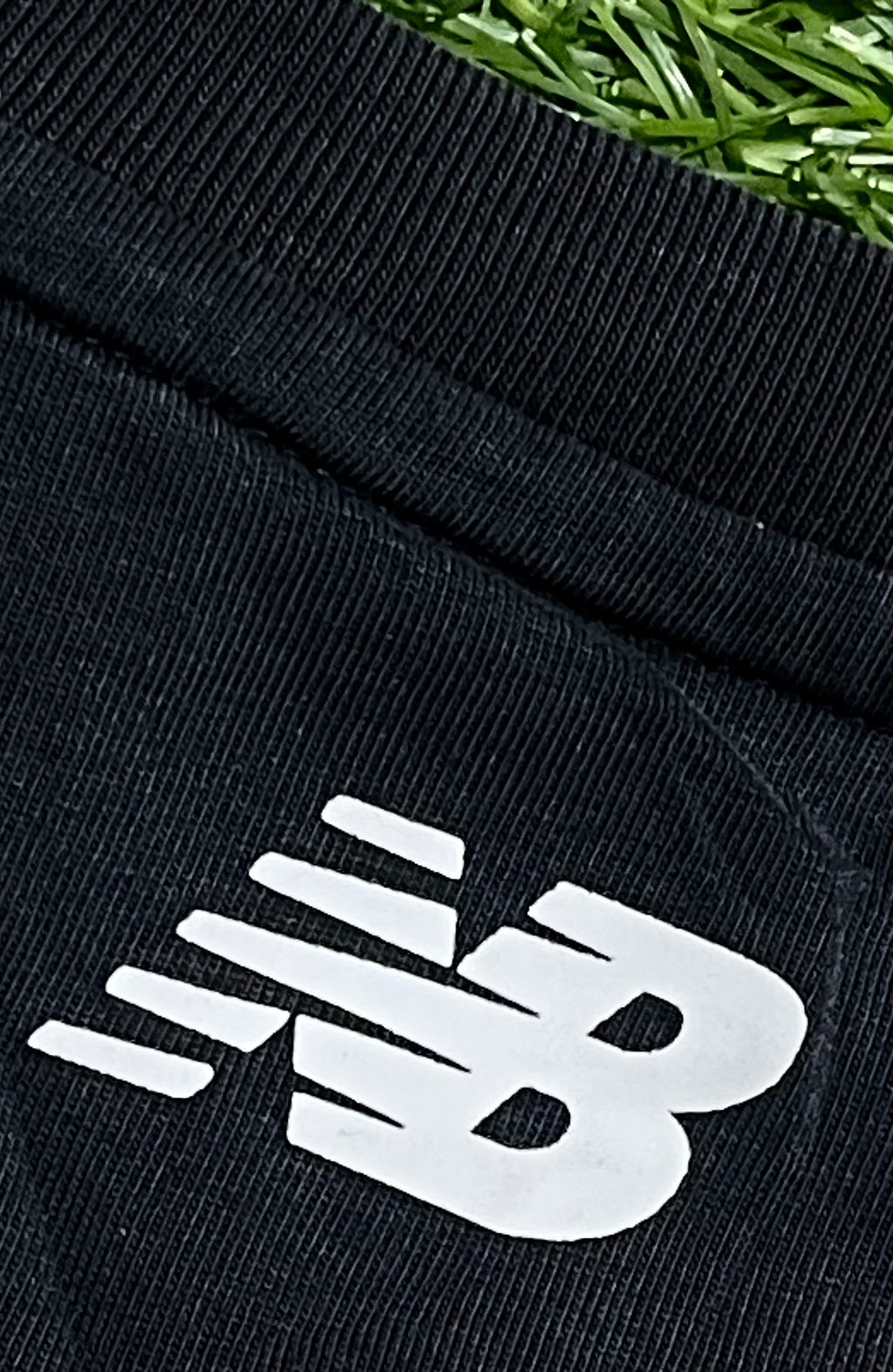 NEW BALANCE - TEE