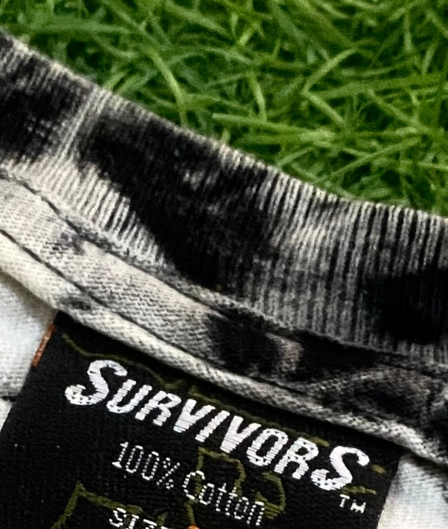 SURVIVORS TEE