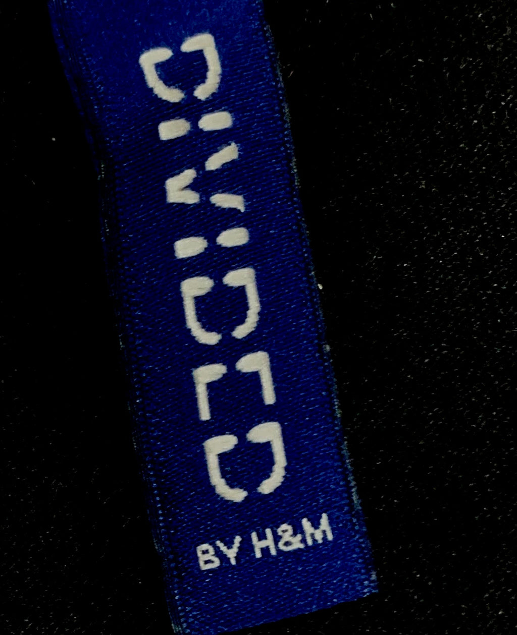 H&M - AREMA