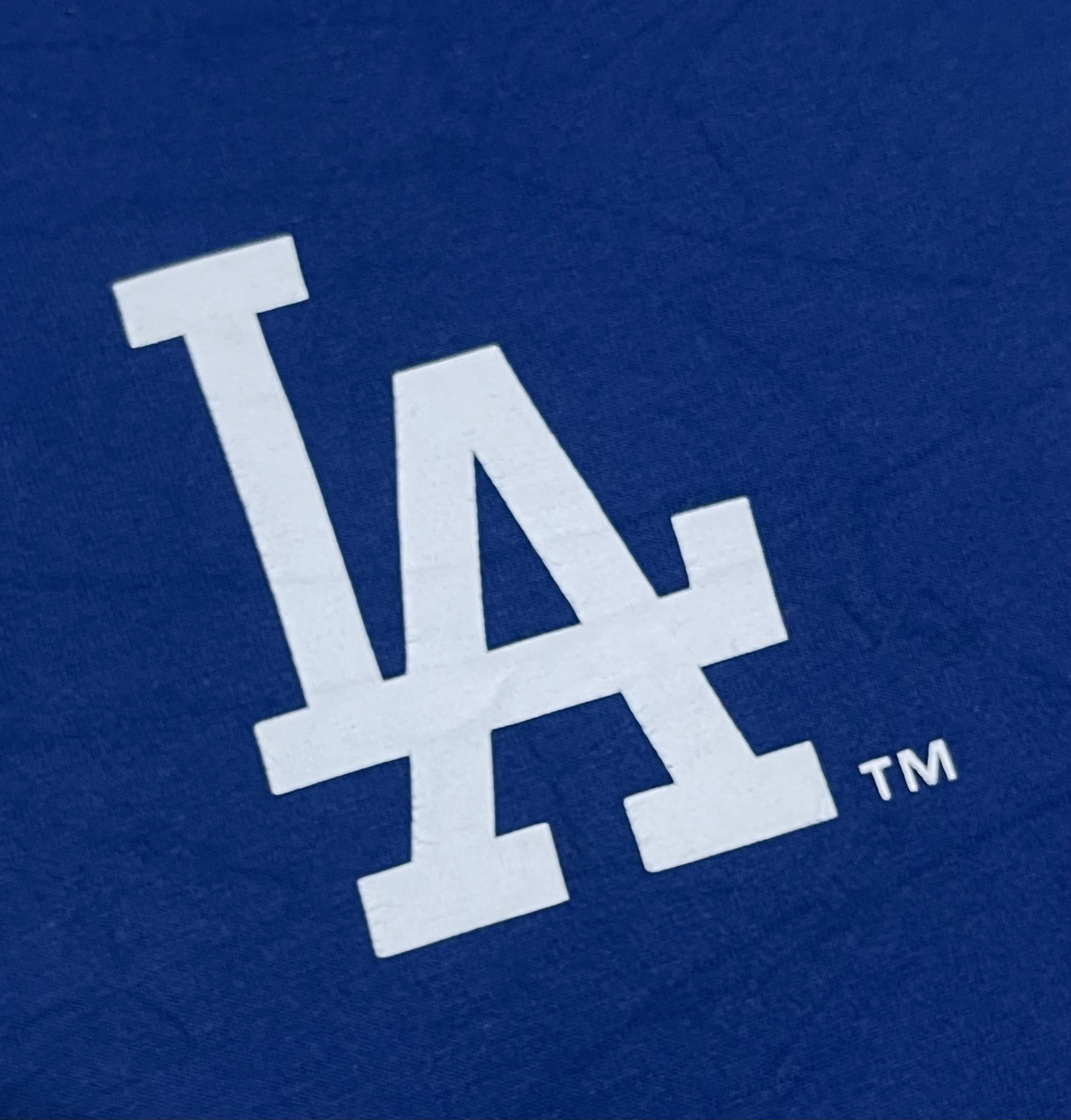 LA - Tm TEE
