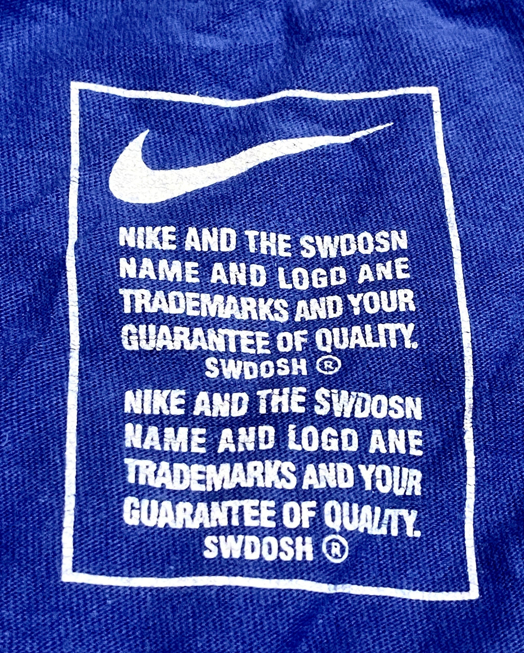 NIKE - OVERSIZED TEE