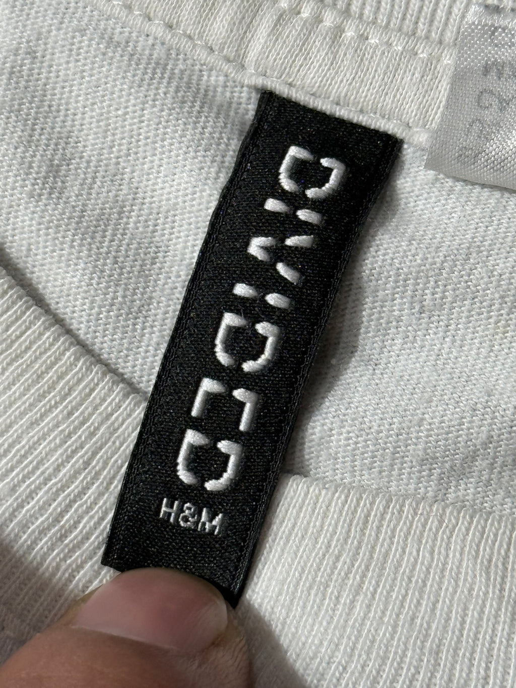 H&M