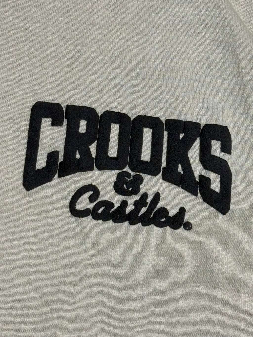 crooks & castles brand new T