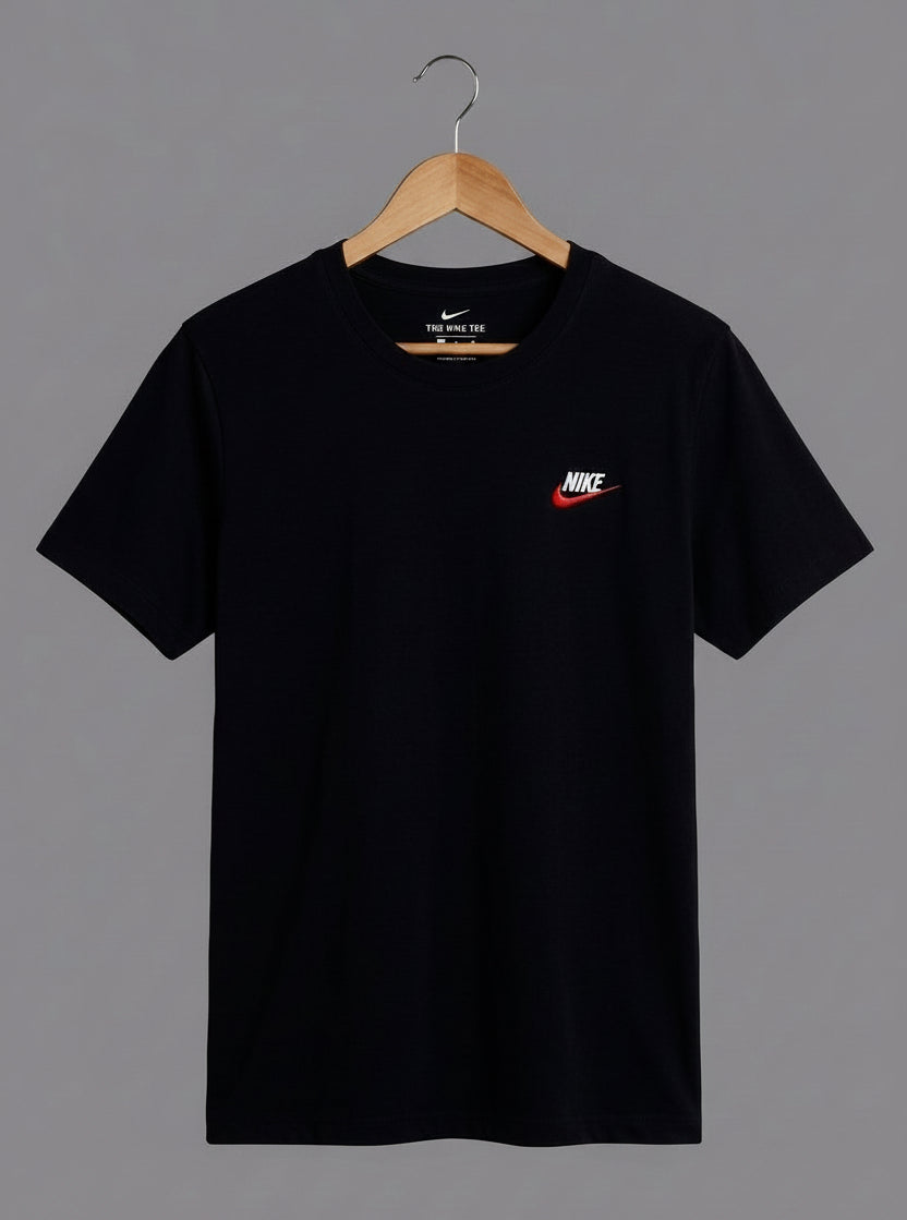 NIKE - TEE