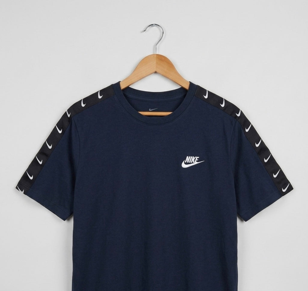 NIKE - TEE